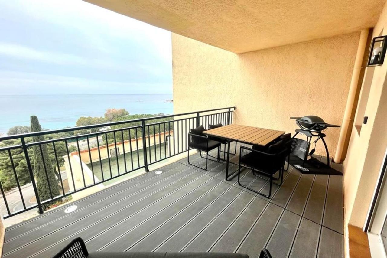 אז'אקסיו Nice And Bright 60 M With Terrace View On The Sea מראה חיצוני תמונה