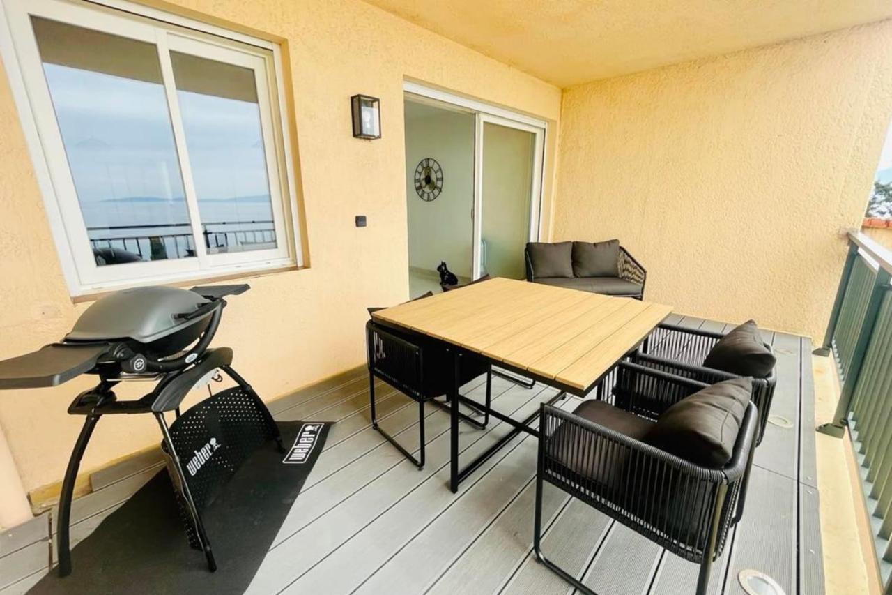 אז'אקסיו Nice And Bright 60 M With Terrace View On The Sea מראה חיצוני תמונה